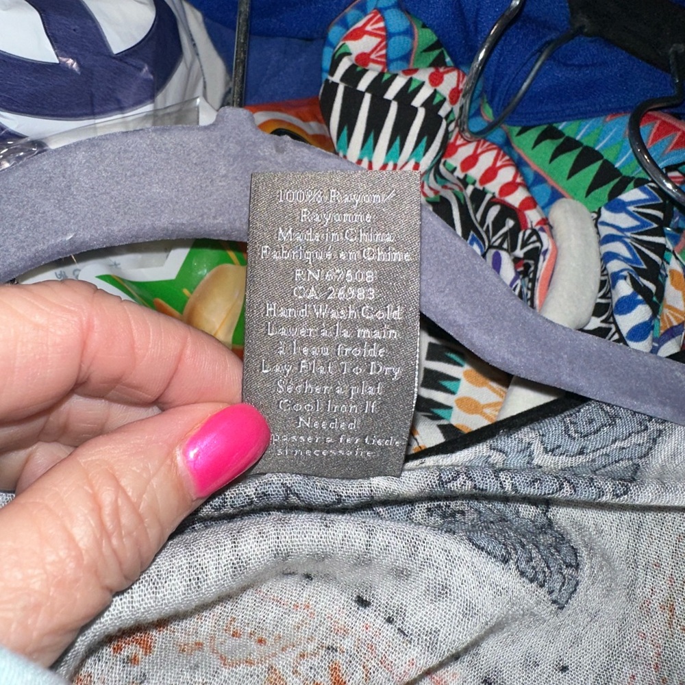 Vince Camuto Blue and Orange Patterned Kimono/coverup - Picture 6 of 6